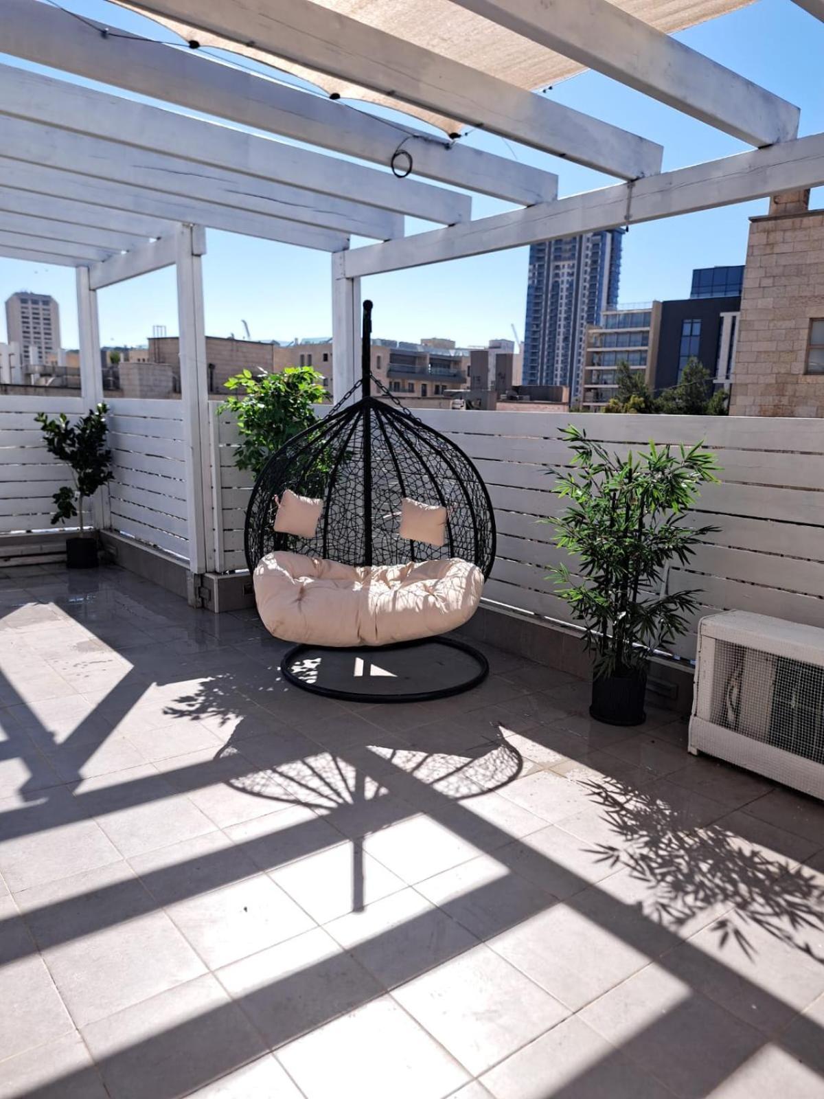 Authentic One Bedroom Apartment In City Center Ιερουσαλήμ Εξωτερικό φωτογραφία
